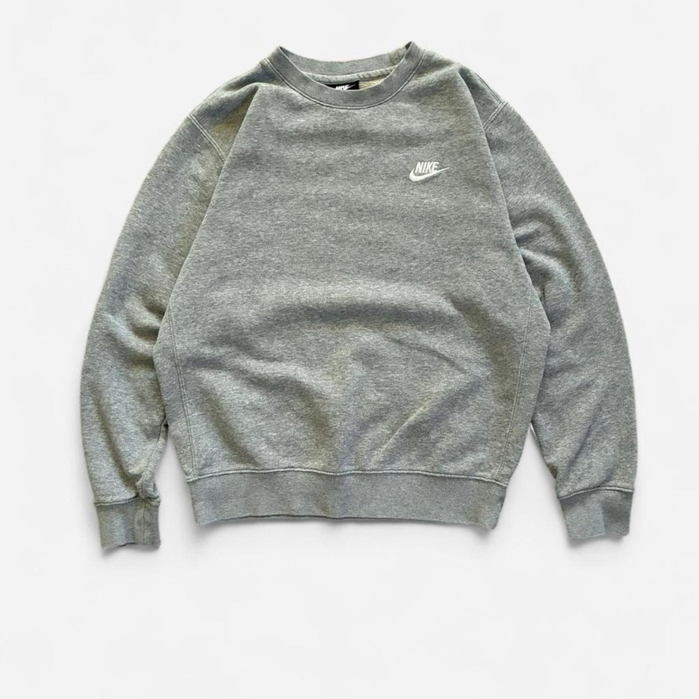 Grey Nike Crewneck Sweatshirt